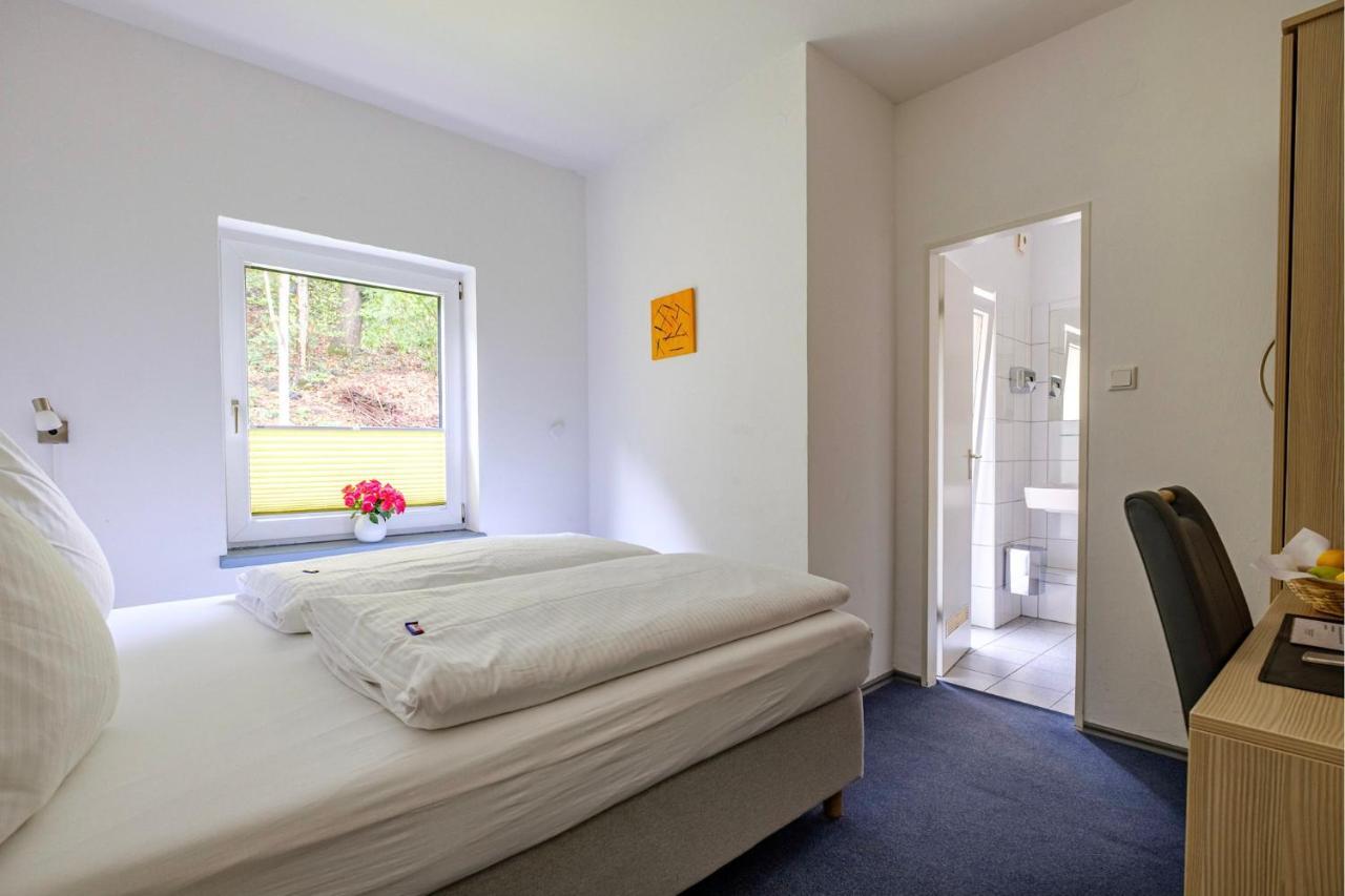 Also-Hotel An Der Hardt Wuppertal Exterior photo